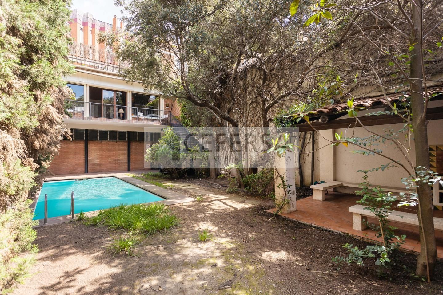 Jardí de Casa o xalet en venda en  Barcelona Capital amb Aire condicionat, Calefacció i Jardí privat