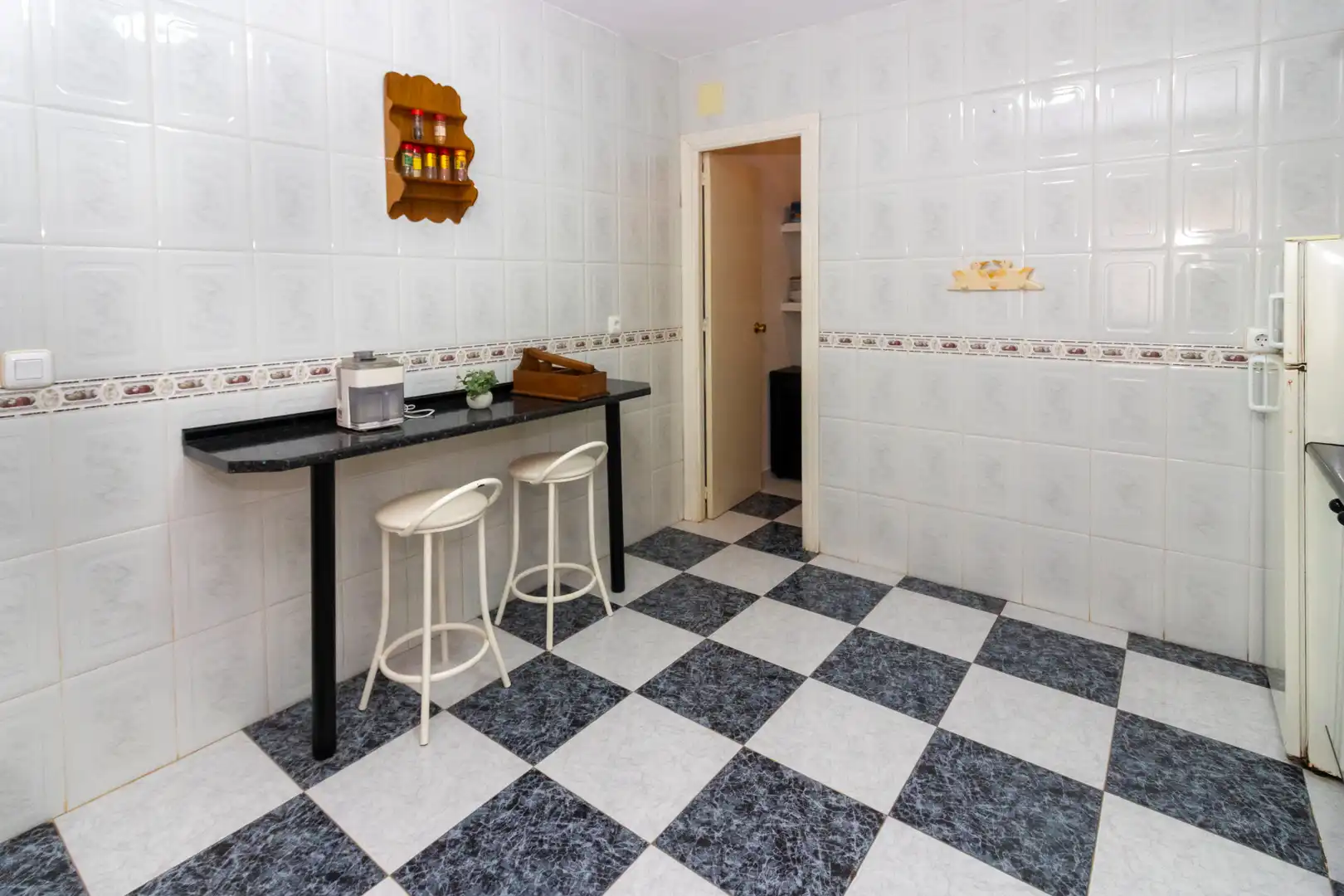 Küche von Haus oder Chalet zum Verkauf in Badajoz mit Klimaanlage, Abstellraum und Schwimmbad