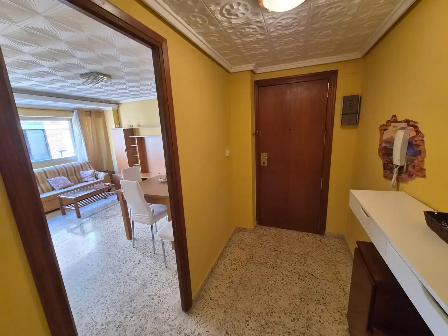Wohnung zur Miete in Moncada mit Möbliert und Balkon