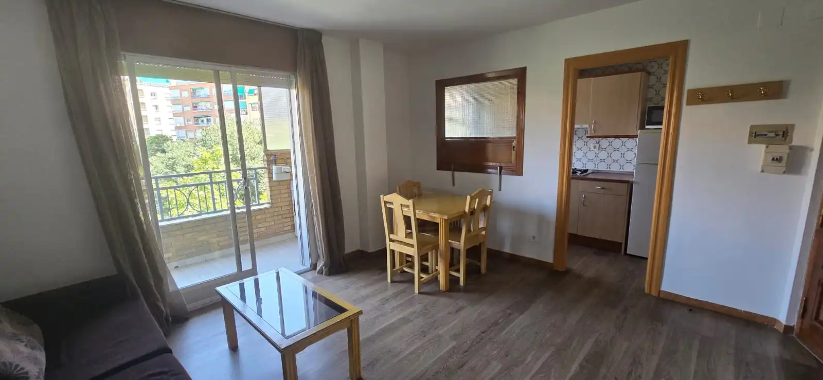Schlafzimmer von Wohnung zur Miete in Granada mit Heizung, Möbliert und Waschmaschine
