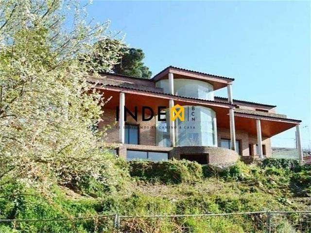 Casa-chalet en Venta en Vallvidrera - Tibidabo - Les Planes