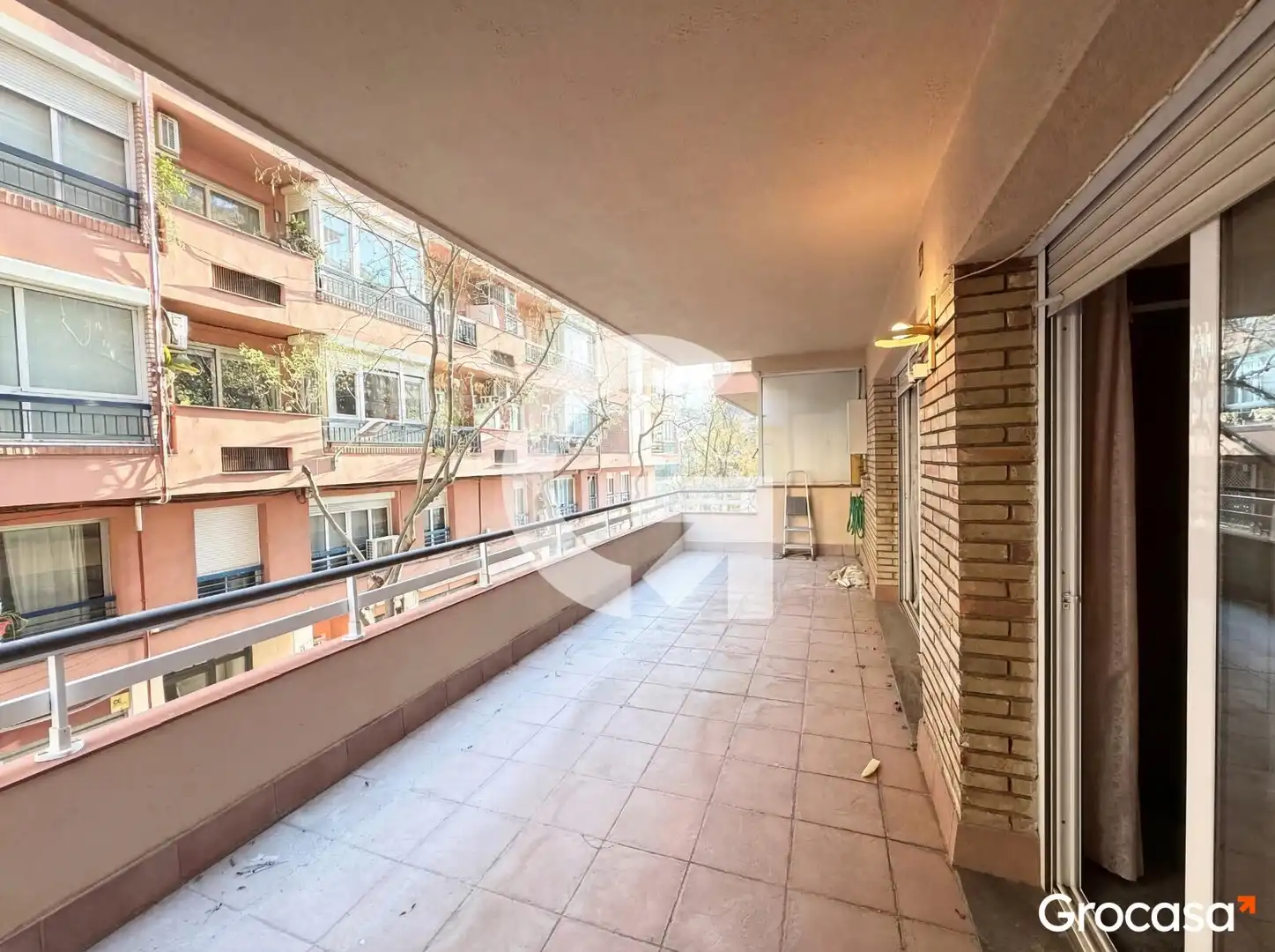 Terrassa de Pis en venda en Barcelona amb Calefacció, Jardí privat i Terrassa