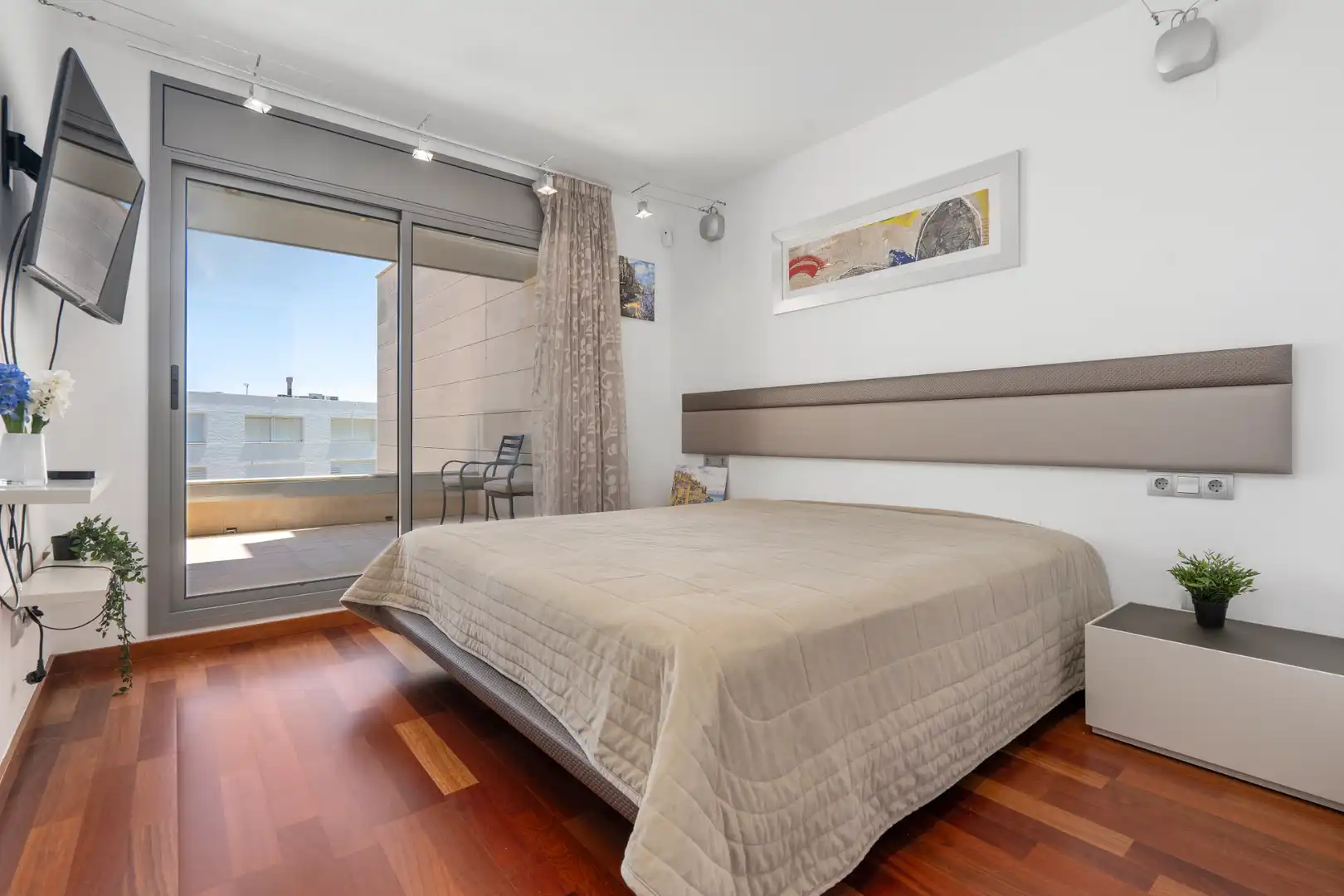 Habitación de Casa adosada en venta en Torredembarra con Aire acondicionado, Calefacción y Parquet