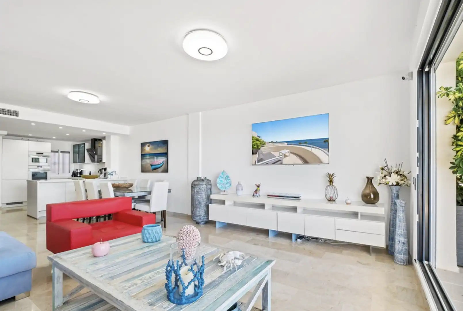 Sala de estar de Apartamento en venta en Estepona con Aire acondicionado, Calefacción y Terraza