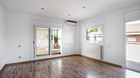 Photo 2 of Houses for sale in La Font d'en Fargues, Barcelona Capital