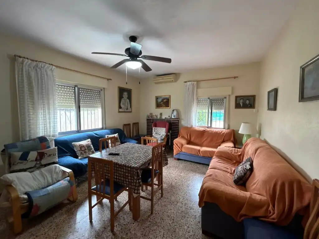 Sala d'estar de Finca rústica en venda en Sagunto / Sagunt