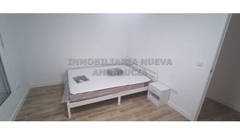Foto 3 de Piso de alquiler en Ciudad Jardín - Tagarete - El Zapillo, Almería Capital