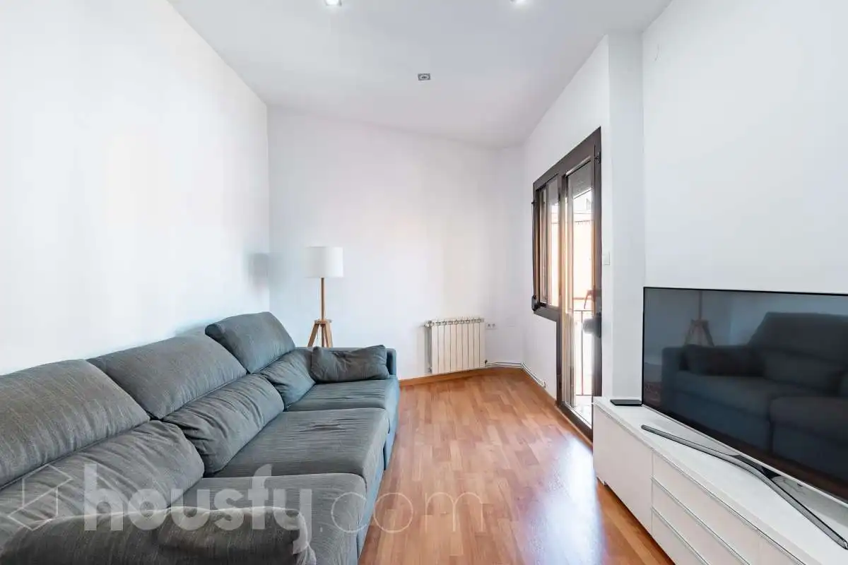 Sala de estar de Piso en venta en Esplugues de Llobregat con Aire acondicionado, Calefacción y Parquet