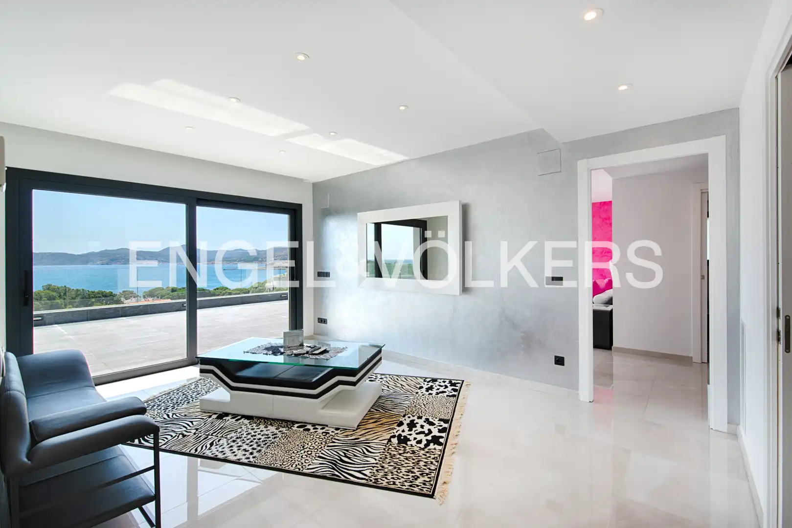 Maison avec piscine à vendre à Carrer Almogàvers, imagen 24