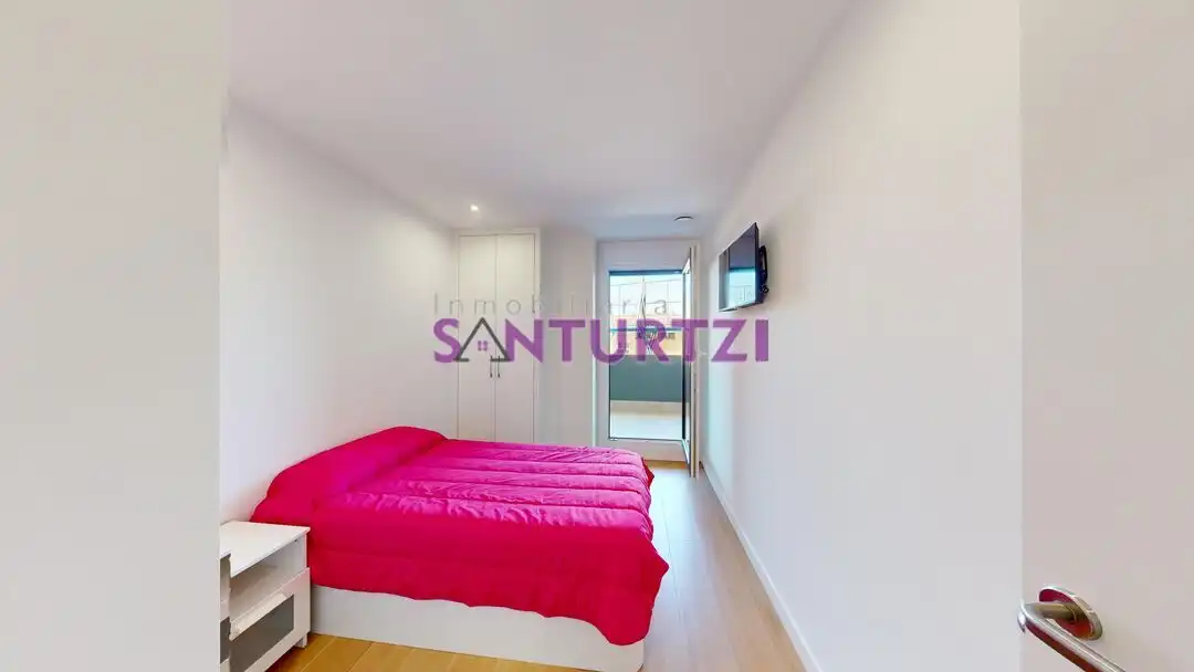 Schlafzimmer von Wohnung zum Verkauf in Santurtzi  mit Heizung, Terrasse und Möbliert