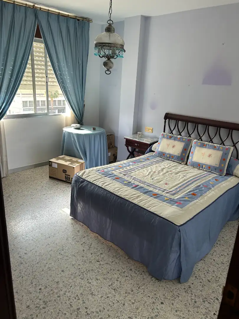 Bedroom of Flat for sale in Vélez-Málaga  with Air Conditioner, Terrace and Furnished