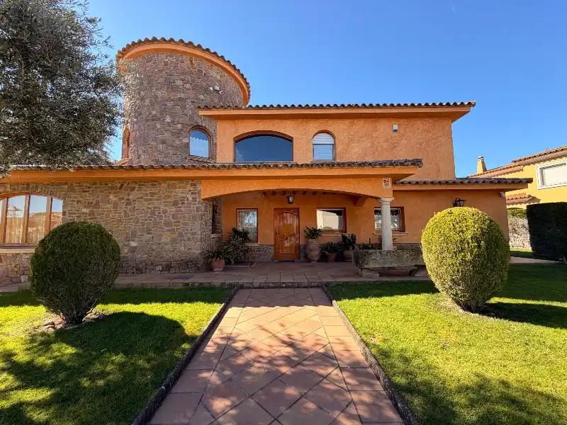 Exterior view of Houses for sale in Mont-ras  with Air Conditioner, Heating and Private garden