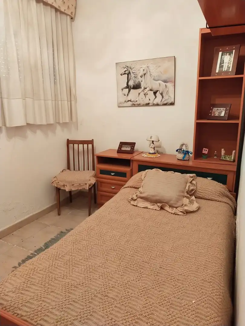 Habitación de Casa o chalet en venta en Navalvillar de Pela con Aire acondicionado y Amueblado