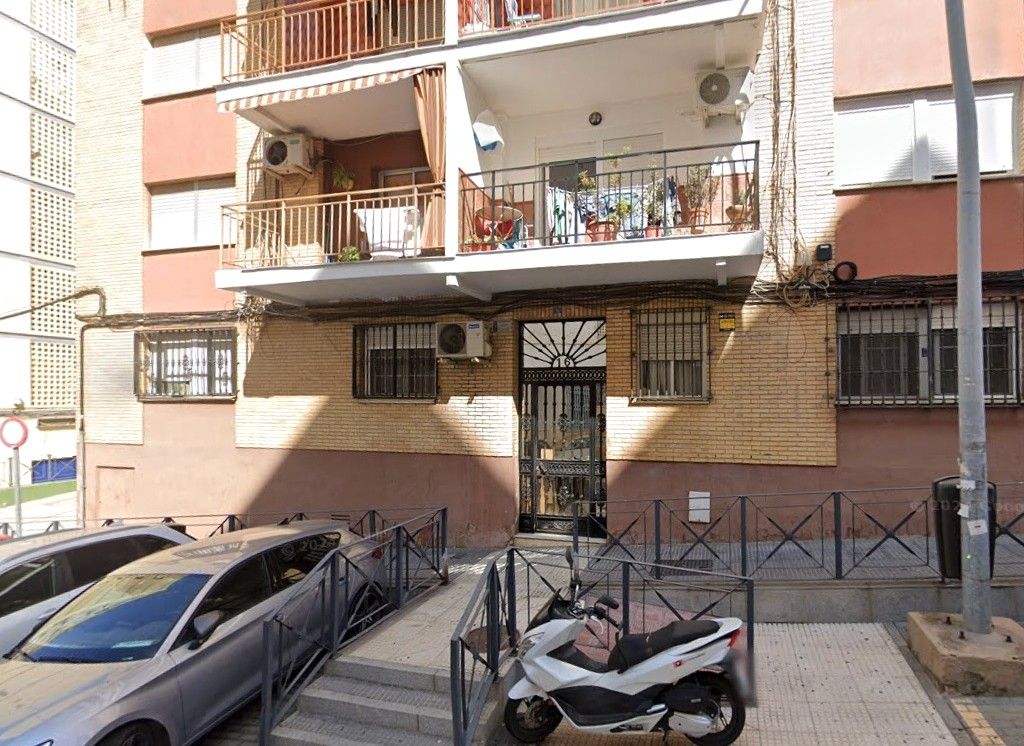 Vista exterior de Pis en venda en  Huelva Capital
