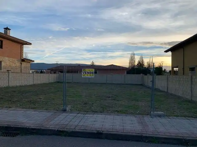 Residential land for sale in Medina de Pomar, imagen 3