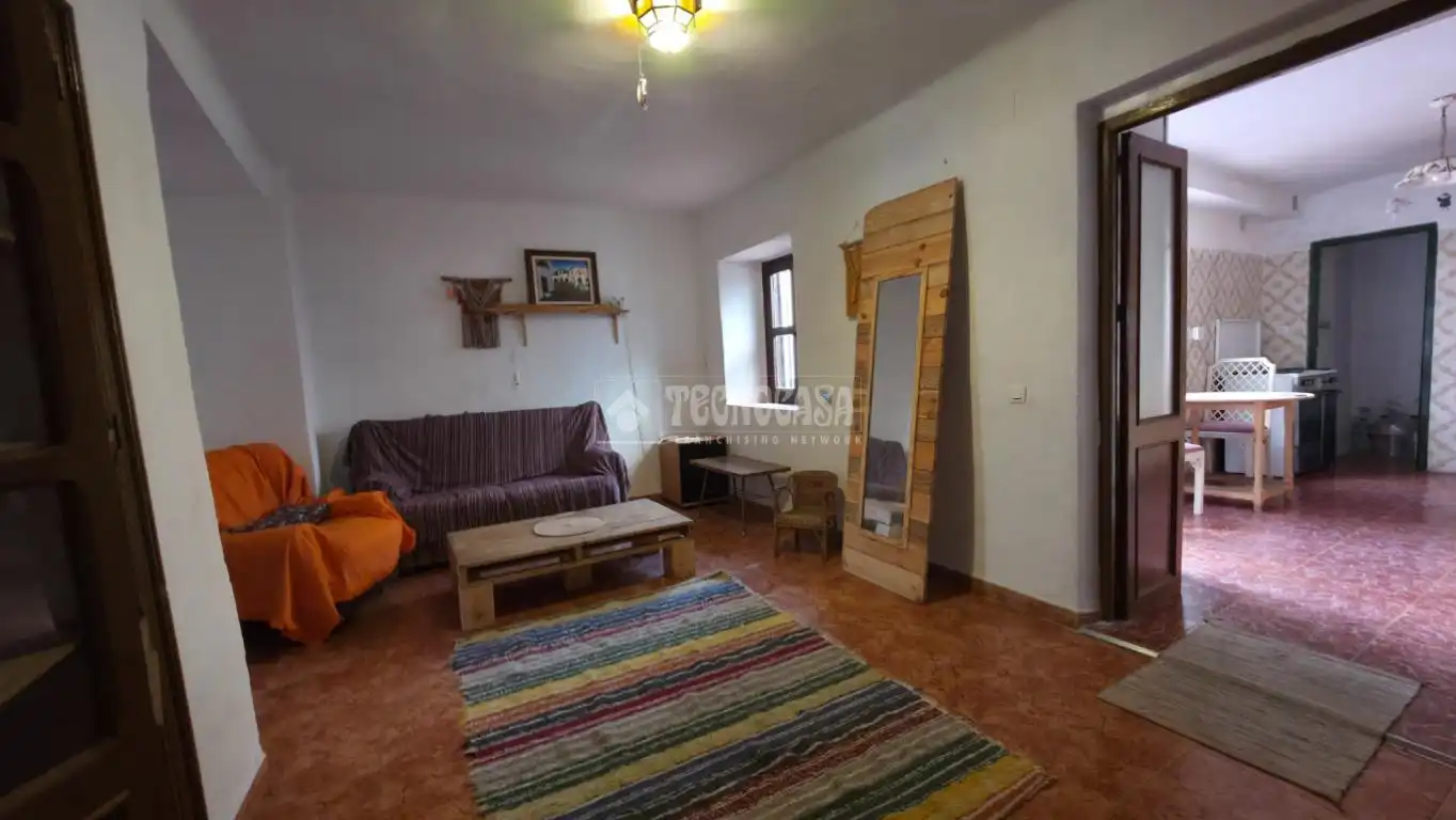 Detached homes for sale in Órgiva