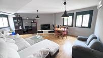 Sala d'estar de Dúplex en venda en Seseña amb Aire condicionat, Calefacció i Traster