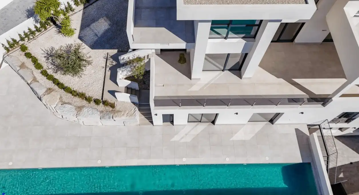 Maison rustique avec piscine à vendre à Golf Bahía, imagen 4