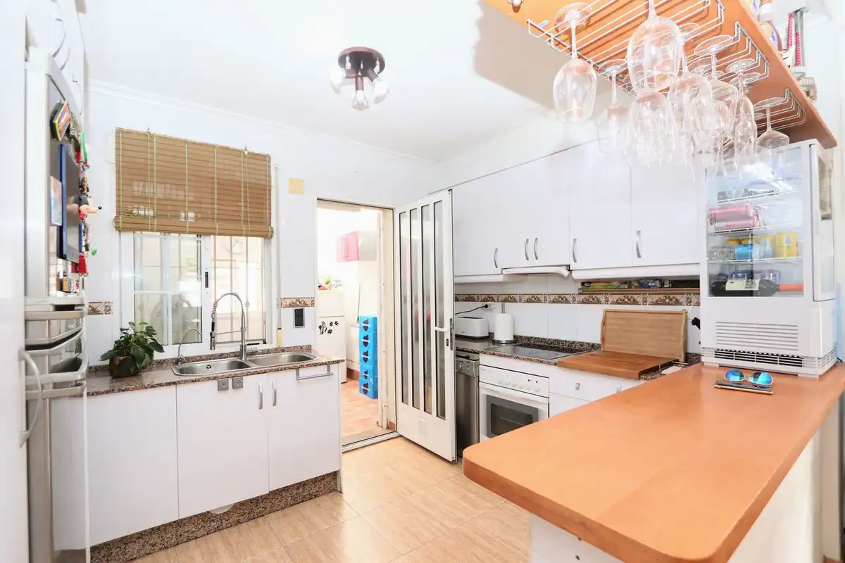 Cuina de Casa o xalet en venda en Murcia amb Aire condicionat, Jardí privat i Terrassa