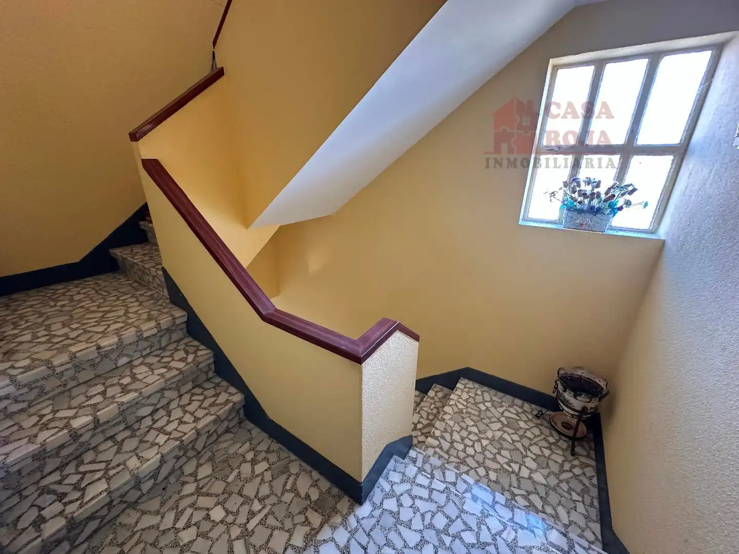 Casa o xalet en venda en Cangas  amb Calefacció, Terrassa i Traster
