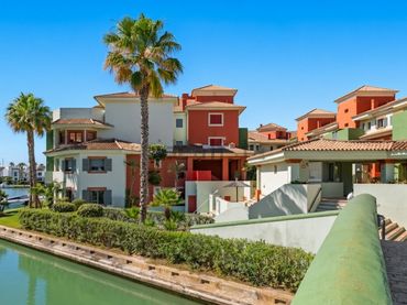 Apartament amb balcó en venda a Puerto de Sotogrande - La Marina