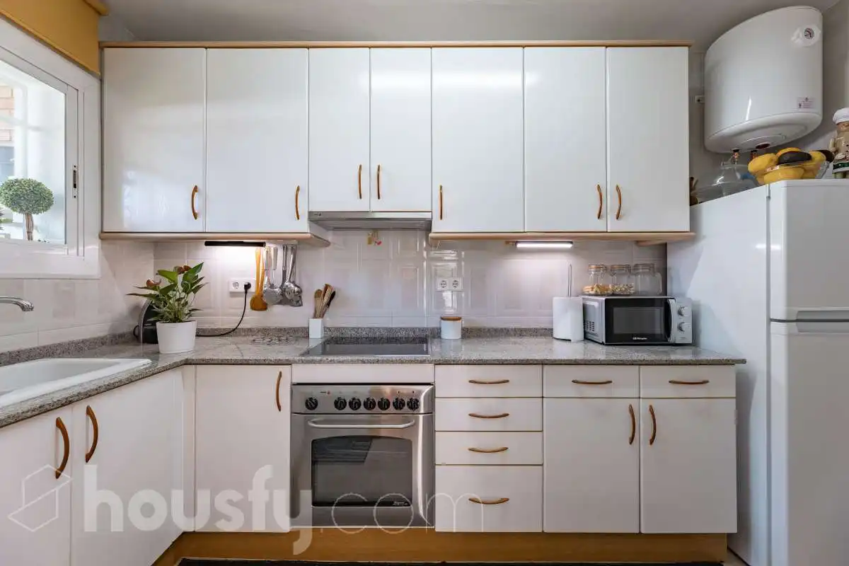 Detached homes for sale in Calle Santiago Rusiñol, Coma-ruga platja