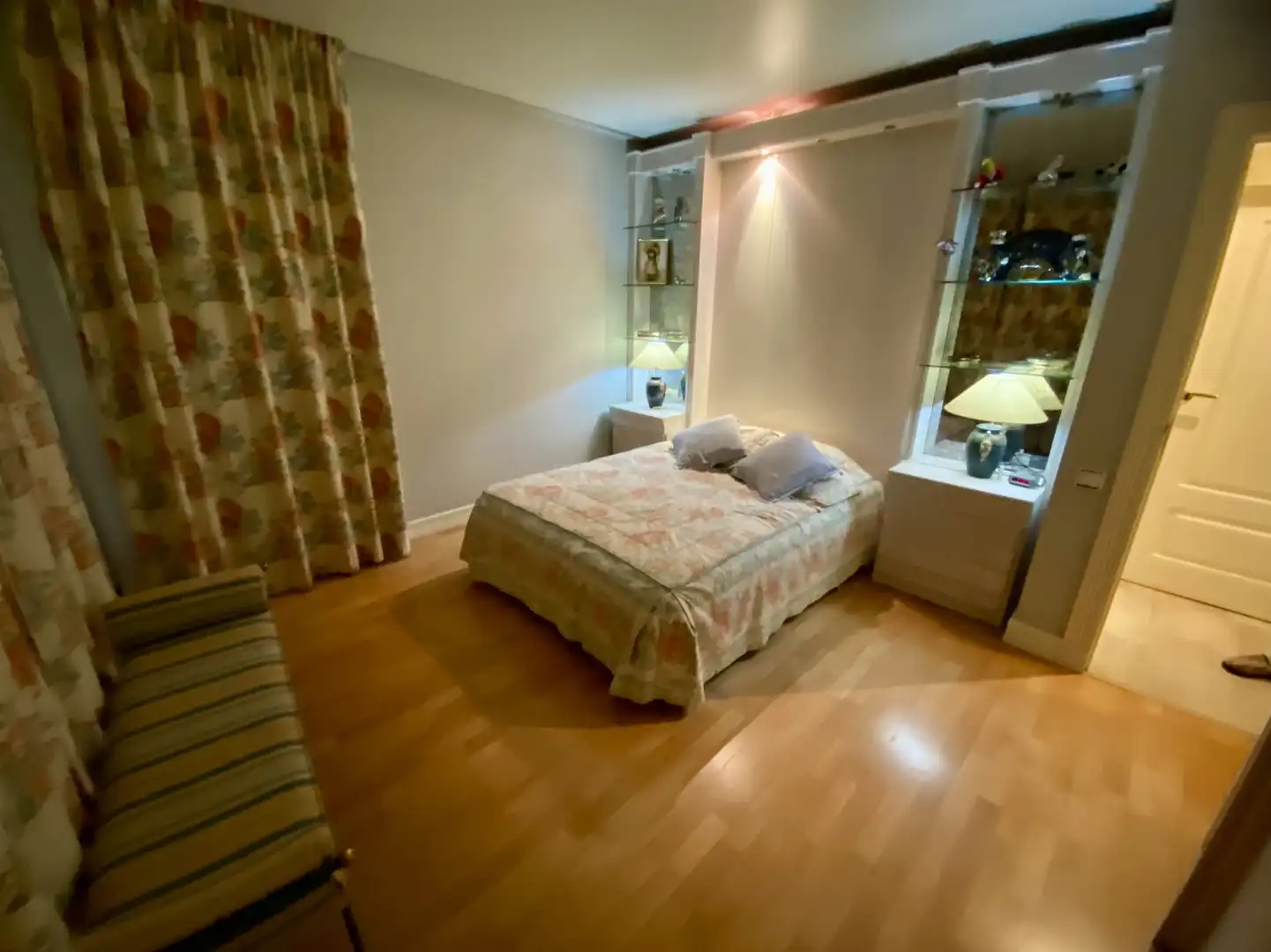 Dormitori de Casa o xalet en venda en  Logroño amb Calefacció, Jardí privat i Terrassa