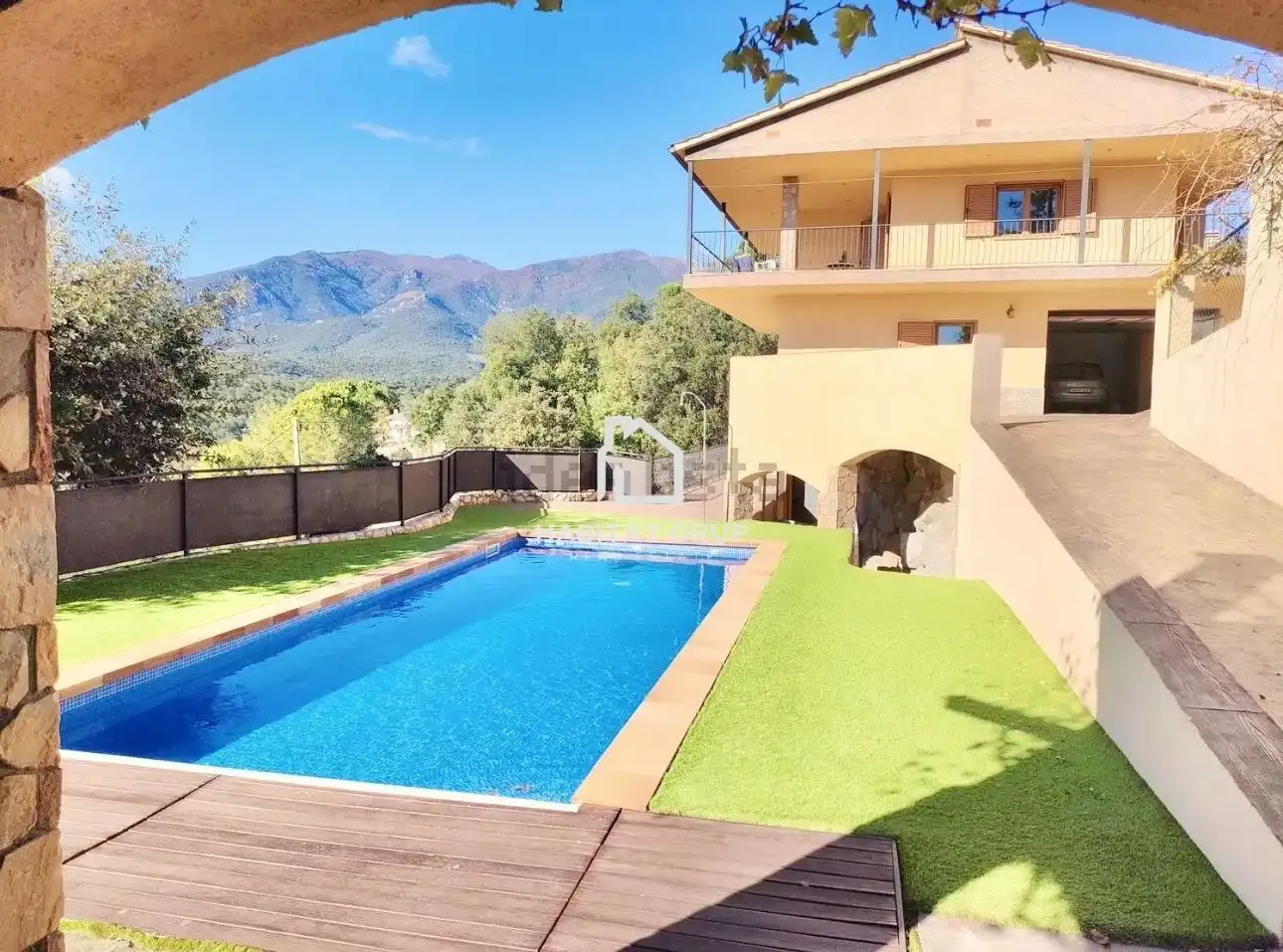 Casa con piscina en venta en Riells i Viabrea, imagen 2