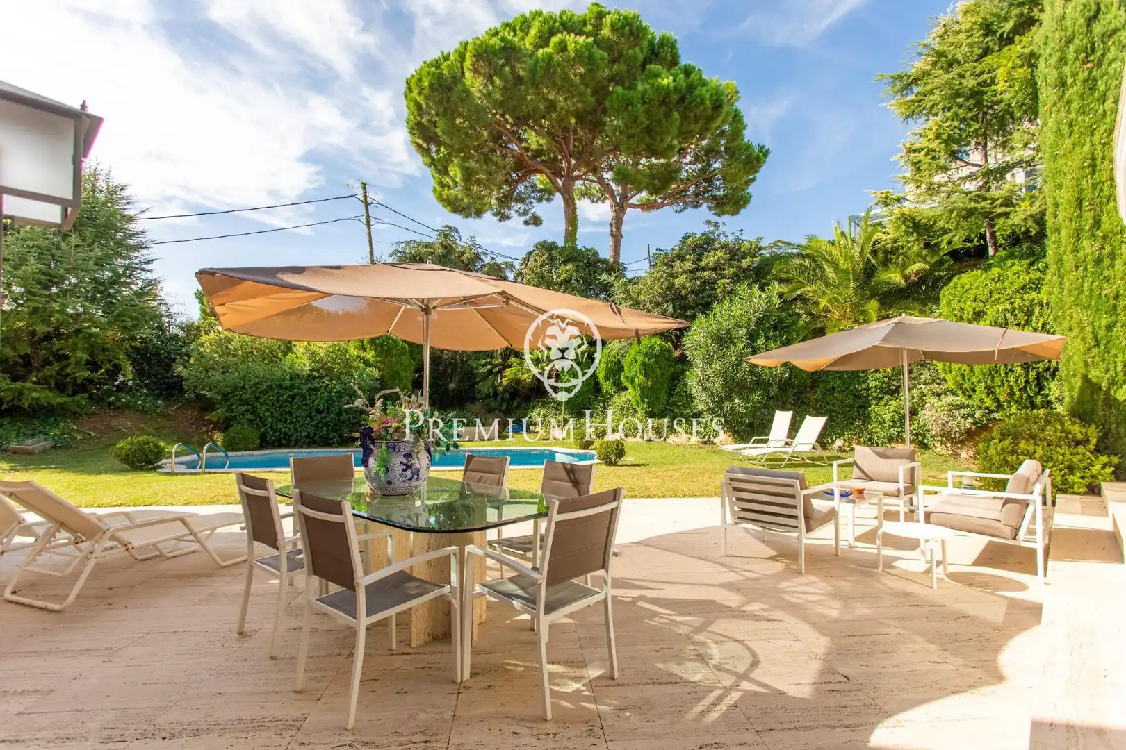 Houses for sale in Califòrnia - Santa Madrona