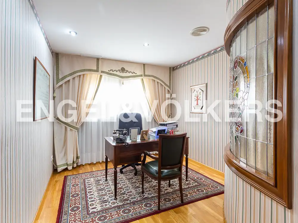 Dormitori de Casa o xalet en venda en Aldaia amb Aire condicionat, Calefacció i Jardí privat