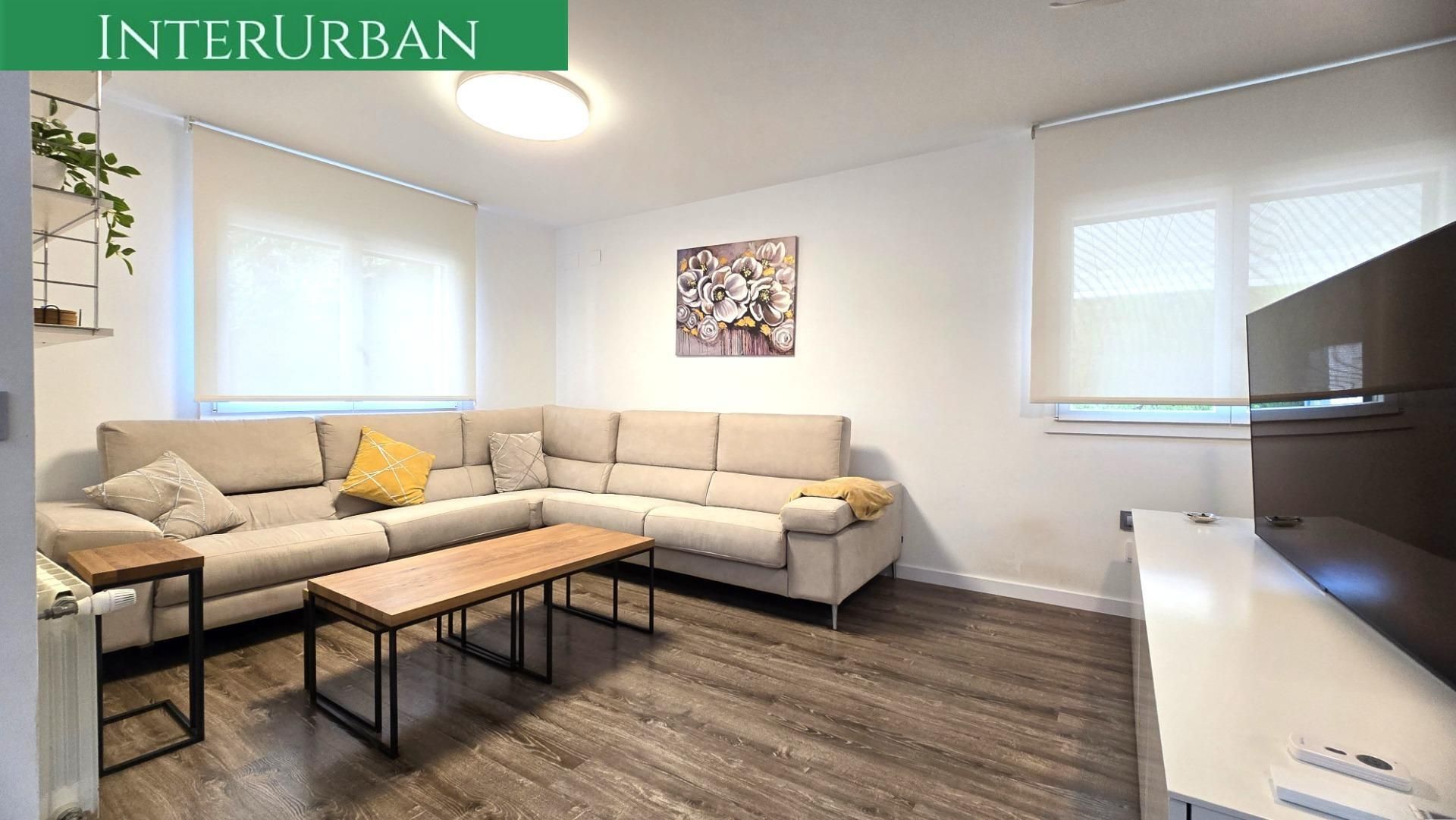 Sala de estar de Casa o chalet en venta en Llíria con Aire acondicionado, Calefacción y Jardín privado