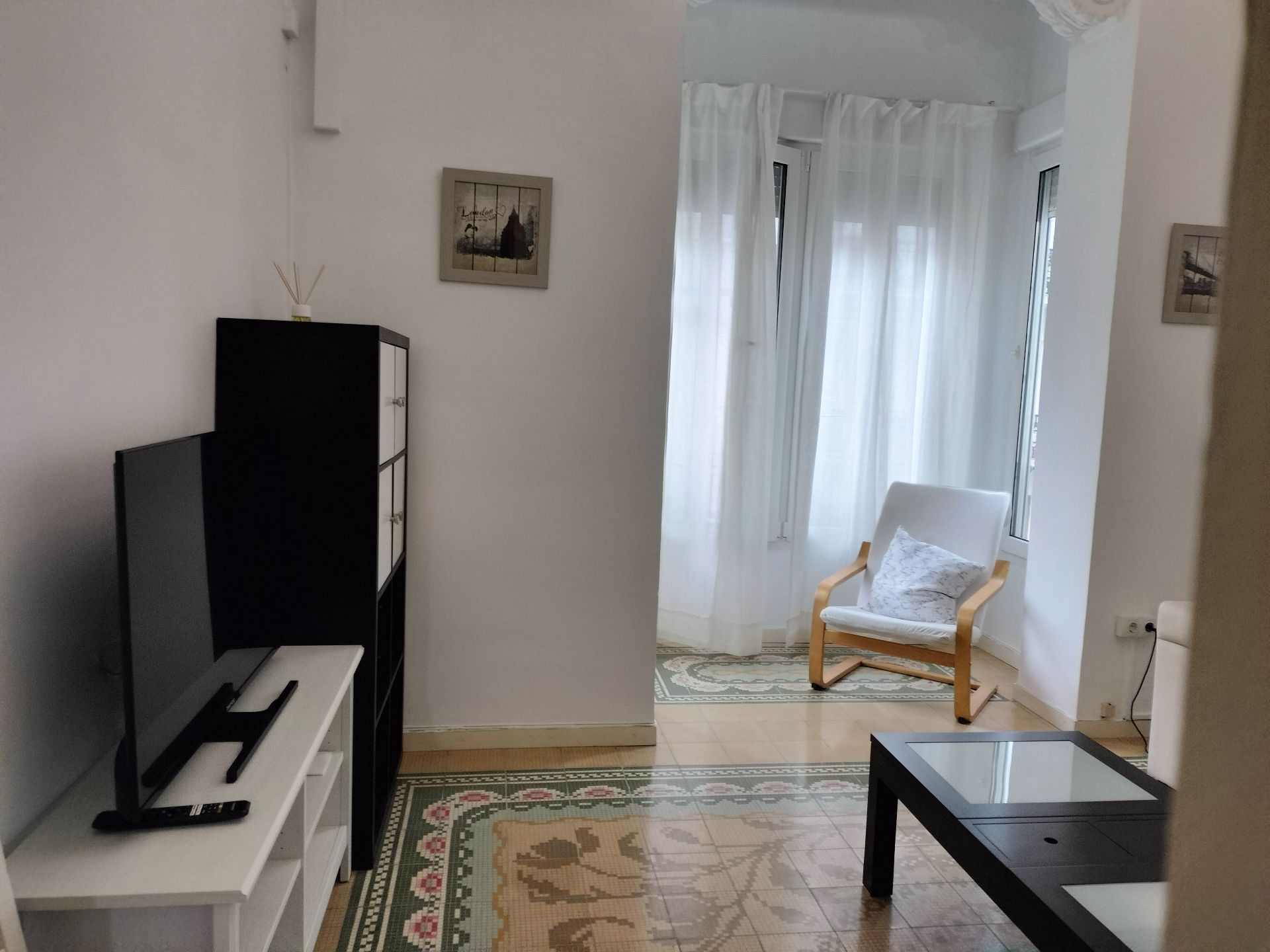 Flat to rent in Carrer de Ciscar, Gran Via, L'Eixample