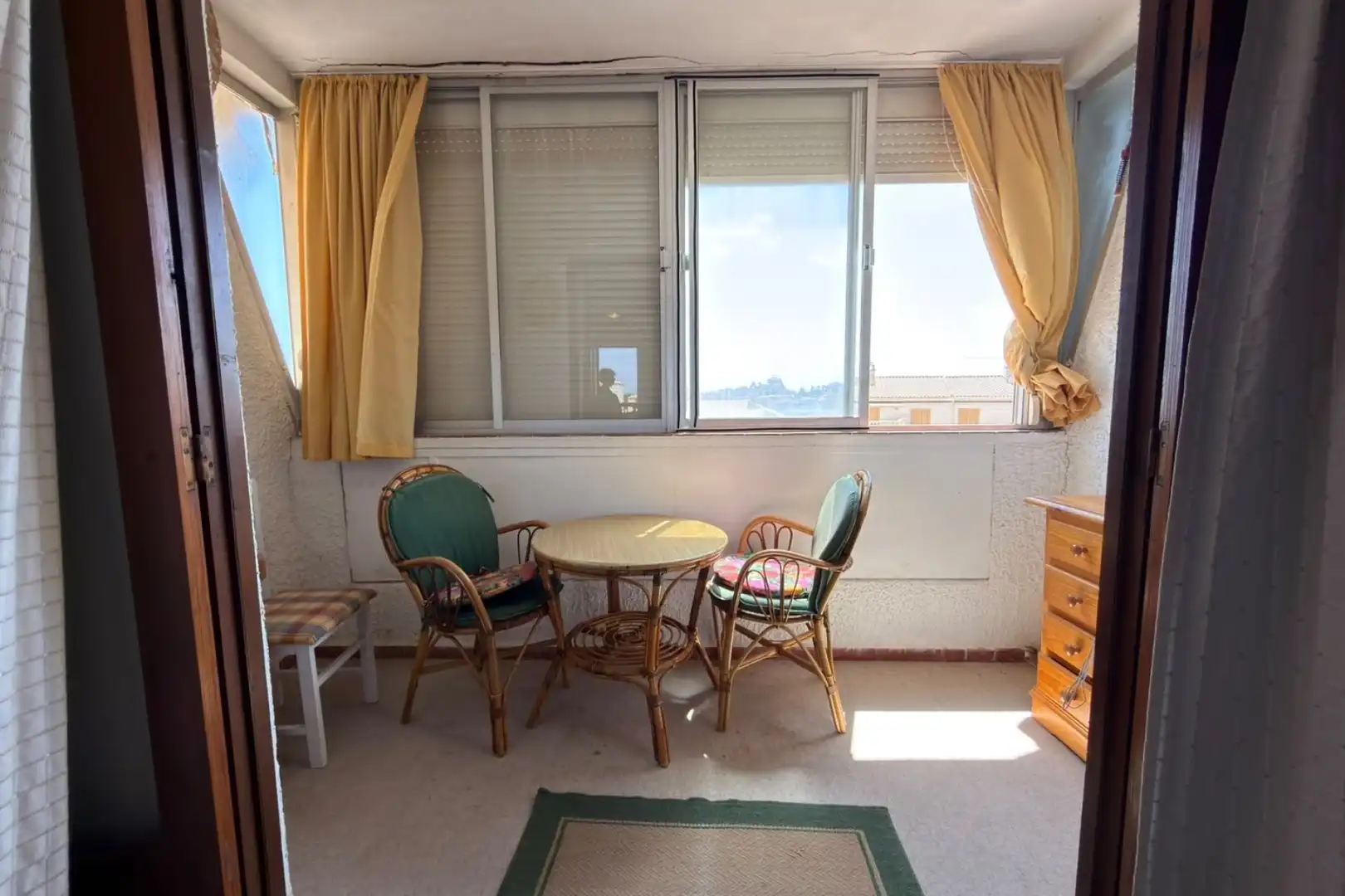 Terrassa de Estudi en venda en Torrevieja amb Moblat, Rentadora i Piscina comunitària