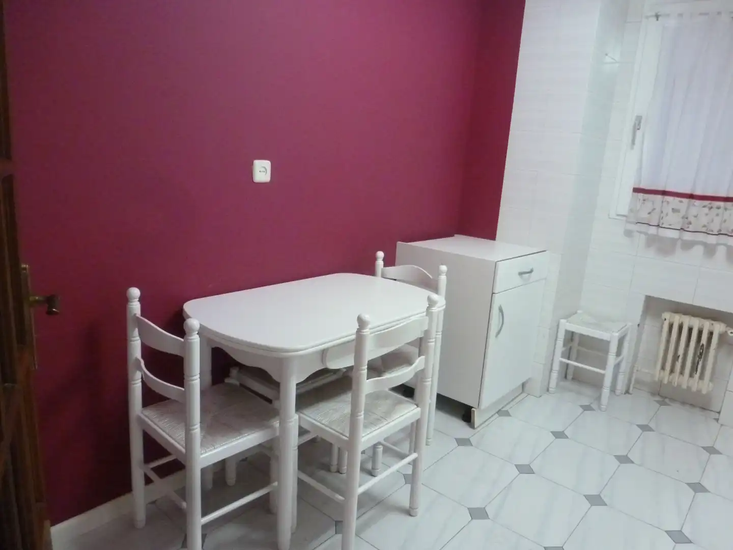 Cocina de Piso de alquiler en Barañáin / Barañain con Calefacción, Parquet y Amueblado