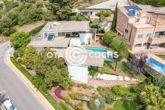 Casa-chalet en Venta en  GERANI DEL en Castellvell del Camp