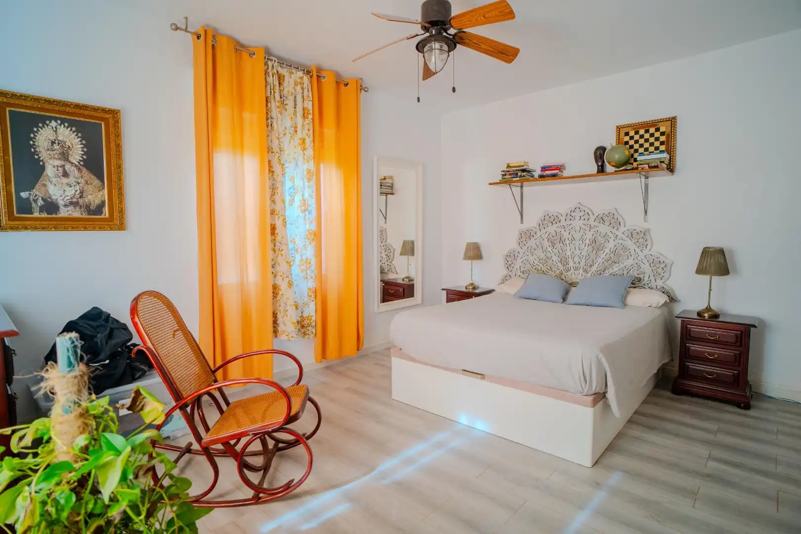 Bedroom of Houses for sale in Carmona  with Air Conditioner, Private garden and Terrace