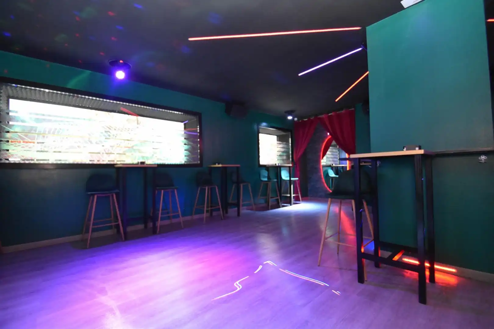 Business premises for transfer in Calle socrates 22, imagen 4