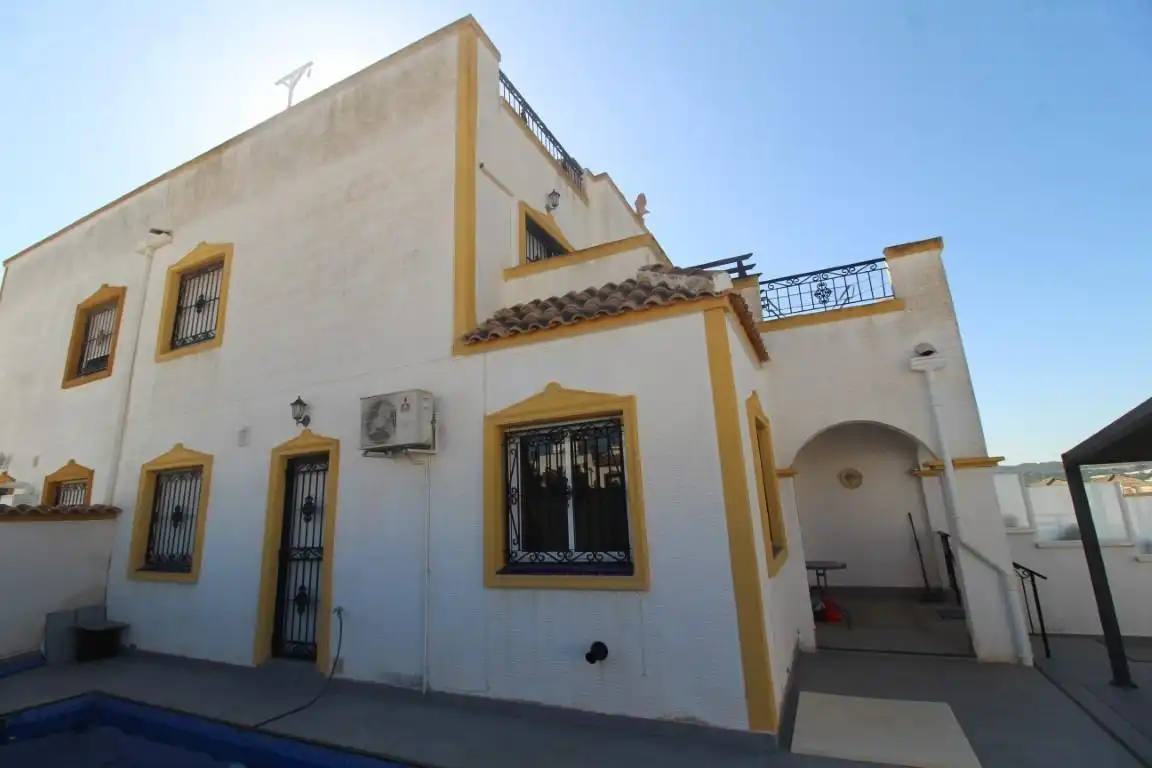 Adosado con piscina en venta en Calle Ciruelo, imagen 5