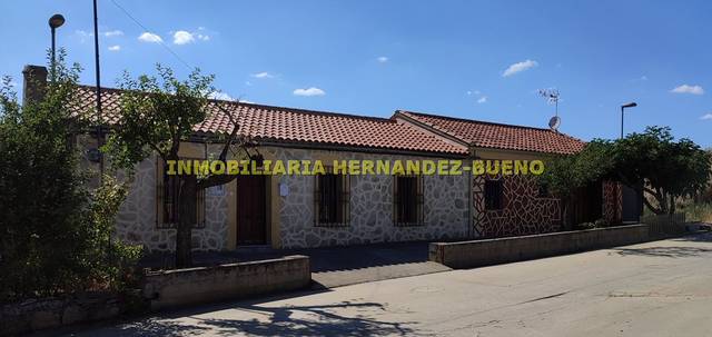 Casa-chalet en Venta en Forfoleda