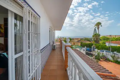 Vista exterior de Casa o chalet en venta en Torremolinos con Aire acondicionado, Calefacción y Jardín privado