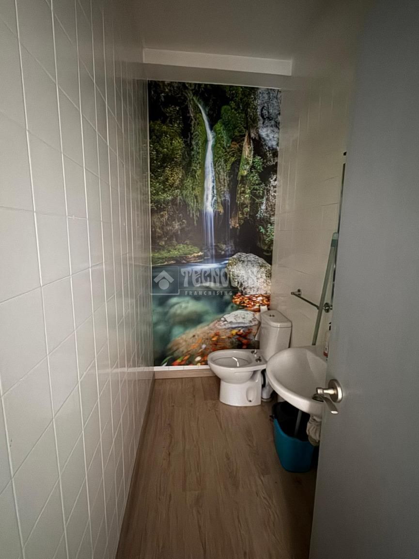 Bathroom of Premises to rent in Alcobendas