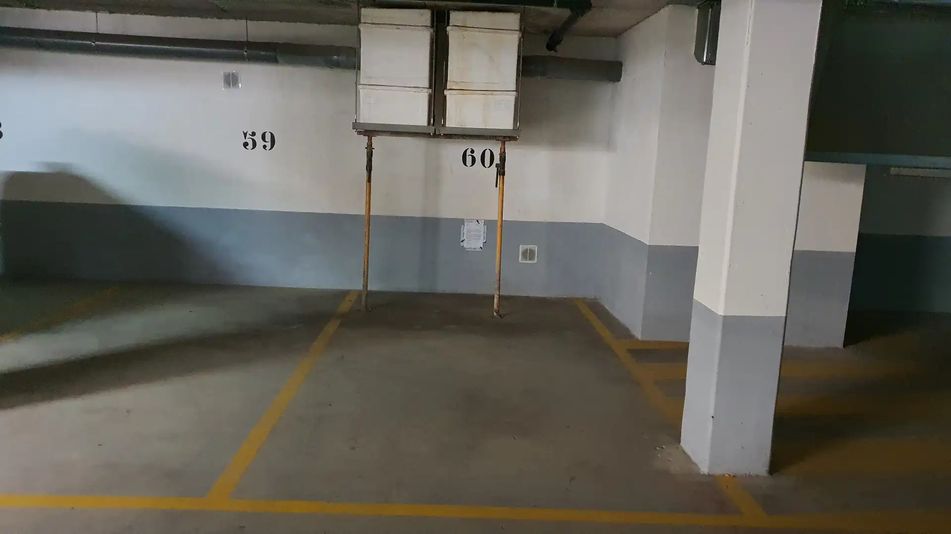 Individual with lift to rent in Calle Periodista Eduardo Chinarro Díaz 4