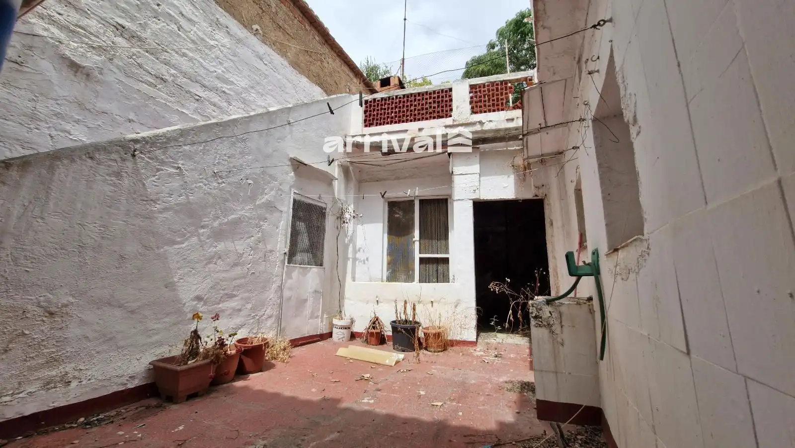 Vista exterior de Casa o xalet en venda en Paterna amb Terrassa