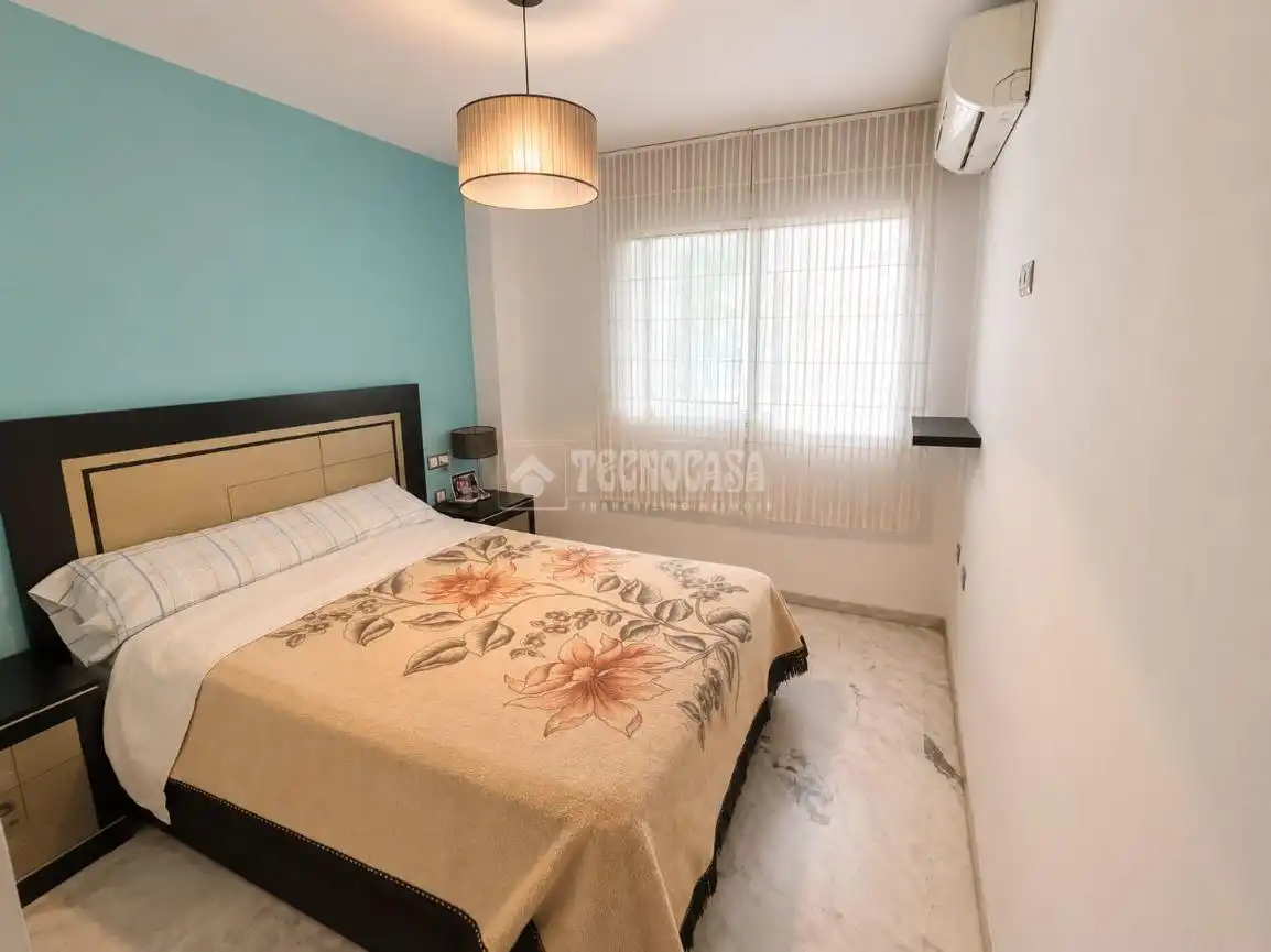 Dormitori de Pis en venda en Marbella amb Traster i Piscina comunitària