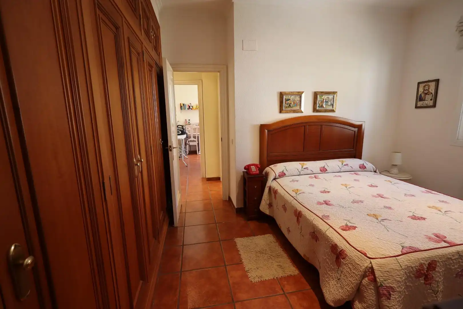Habitación de Casa o chalet en venta en Chiva con Aire acondicionado, Calefacción y Jardín privado