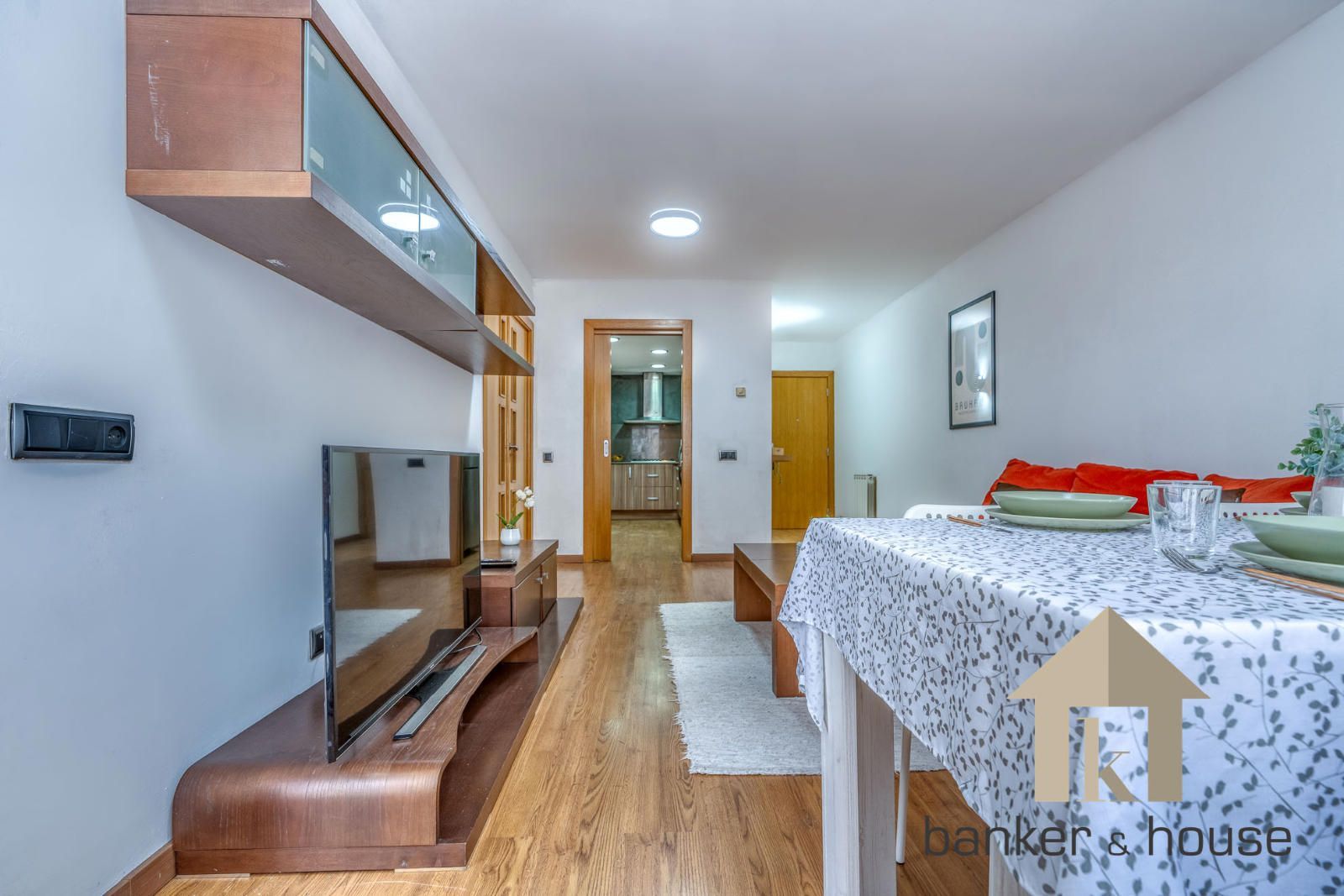 Bedroom of Flat for sale in Cerdanyola del Vallès  with Heating, Parquet flooring and Terrace