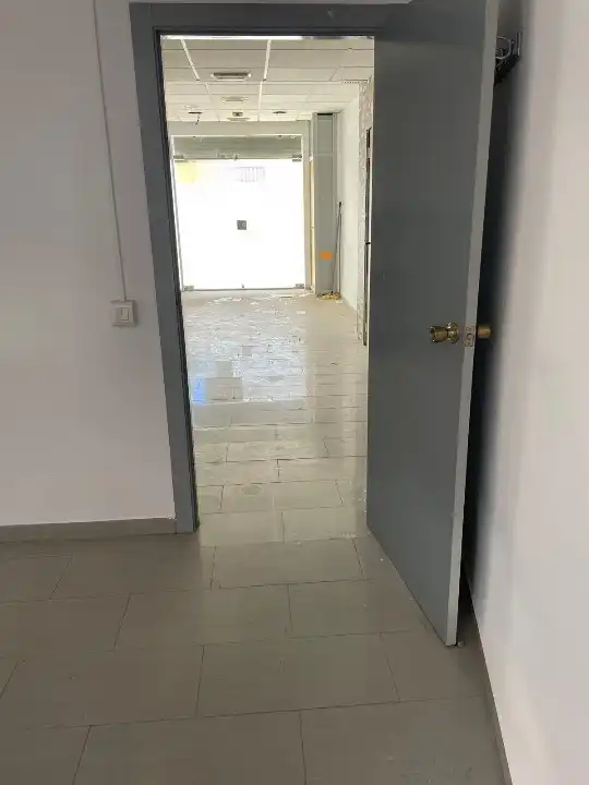 Local en venda en Sueca amb Aire condicionat