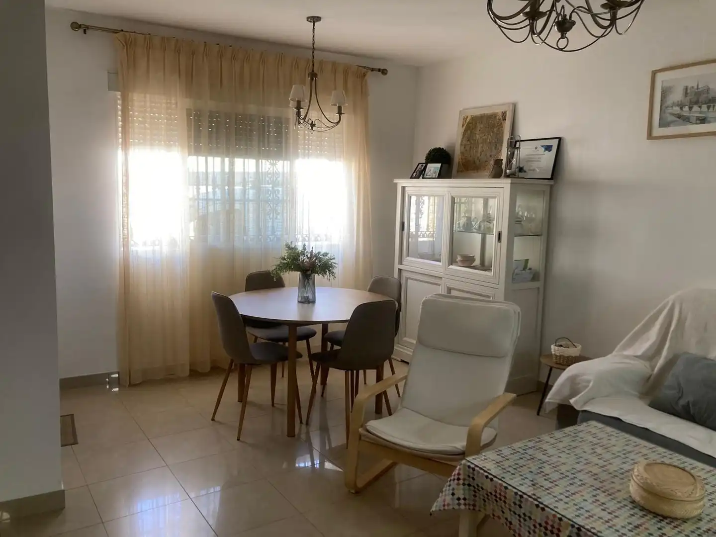 Menjador de Casa o xalet en venda en Córdoba amb Aire condicionat, Parquet i Terrassa