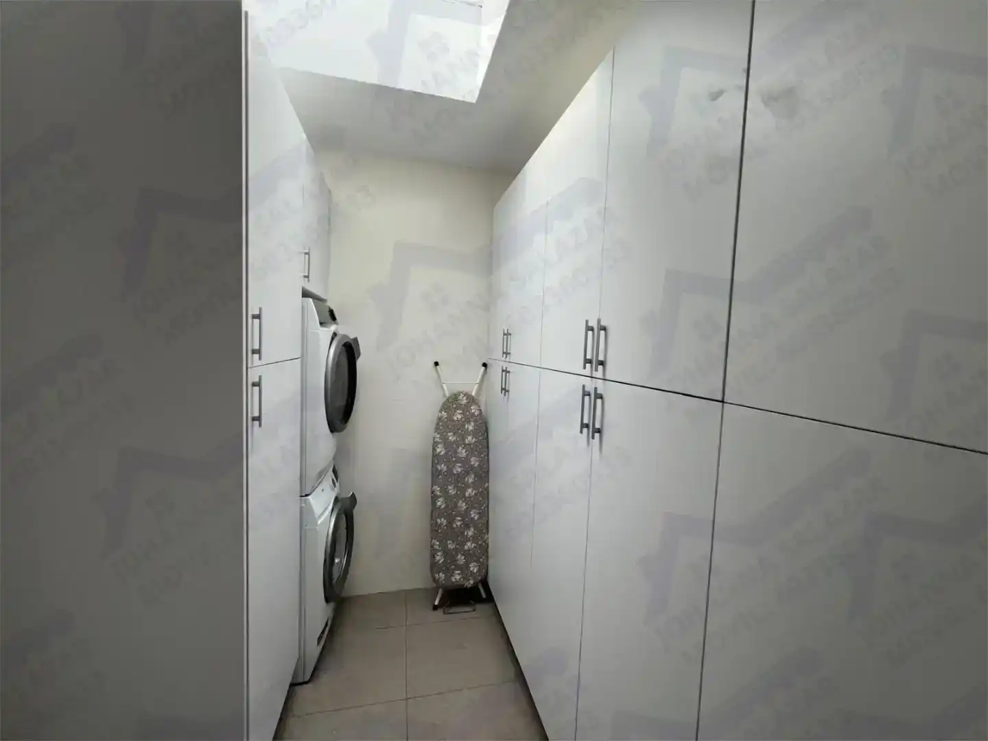 Cuina de Casa o xalet en venda en  Albacete Capital amb Piscina i Balcó