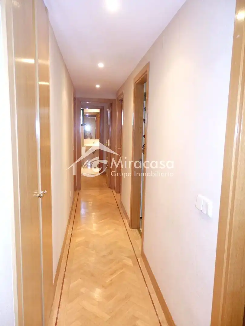 Piso en venta en De Nicolás Salmerón, Pueblo Nuevo